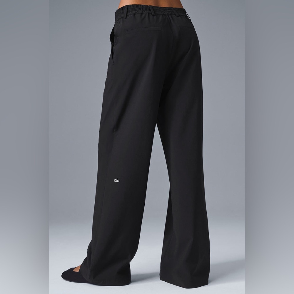 ALO Women’s High Waist Pursuit Trouser